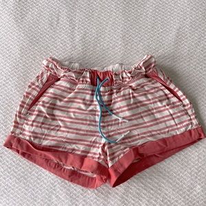 Lululemon Play All Day Cuffed Shorts